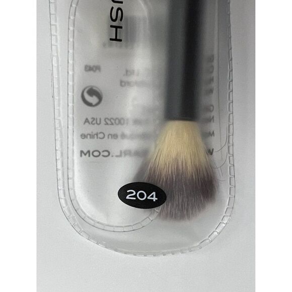 Eve Pearl Brush #204 - MicroSilk Dual Fan Highlighter Brush - Picture 4 of 4